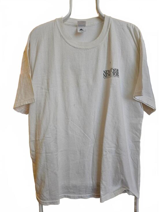 Gildan Other - New York New York, Las Vegas Casino White Tee Shirt gildan Mens Size XL - EUC